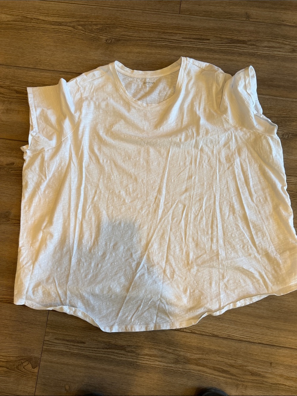 Old Navy Light Cream Short Sleeve Tee